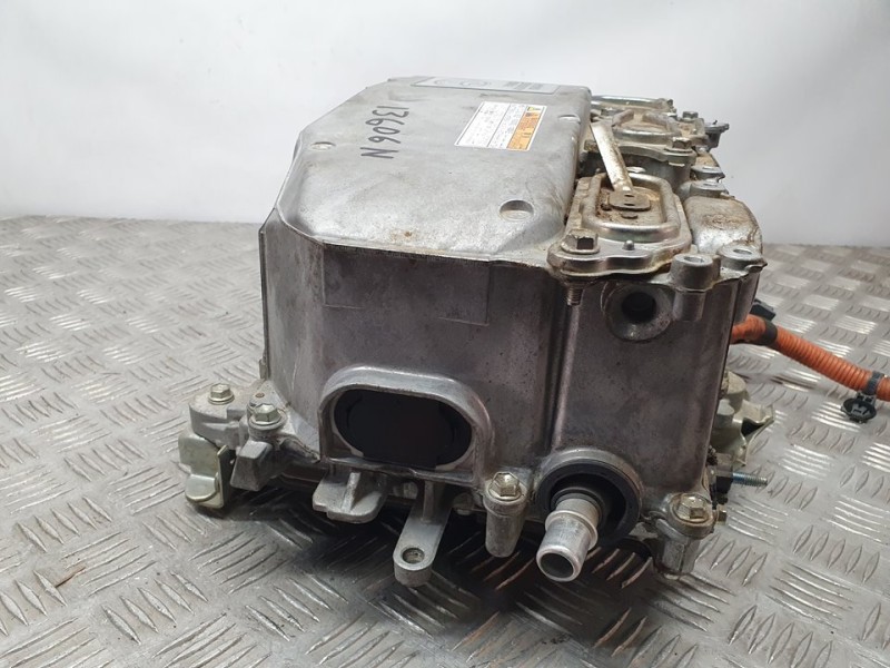 Recambio de inverter para toyota yaris hybrid feel referencia OEM IAM G920052032  