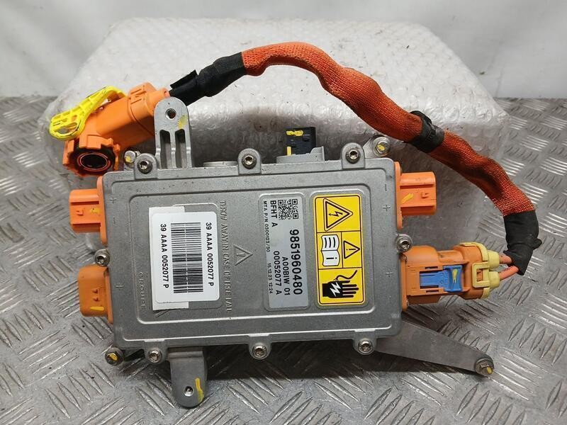 Recambio de inverter para jeep avenger (j2) electric referencia OEM IAM 9851960480 A00BIW01 00052077A