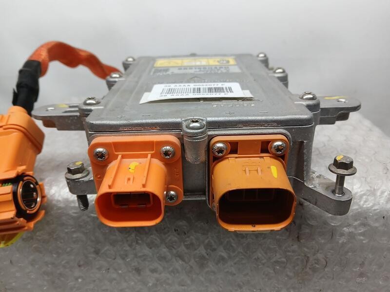 Recambio de inverter para jeep avenger (j2) electric referencia OEM IAM 9851960480 A00BIW01 00052077A