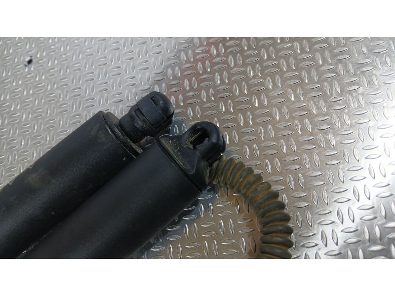 Recambio de amortiguadores maletero / porton para cupra formentor (kmp) 1.5 tsi e-hybrid referencia OEM IAM 5FF827851C PAREJA UN