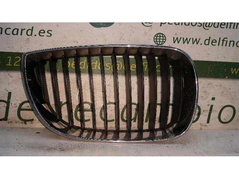 Recambio de rejilla capo der para bmw serie 1 berlina (e81/e87) 116i referencia OEM IAM 51120032634  DERECHO