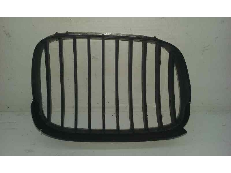 Recambio de rejilla capo izq para bmw serie 5 berlina (e39) 520i referencia OEM IAM   IZQUIERDA