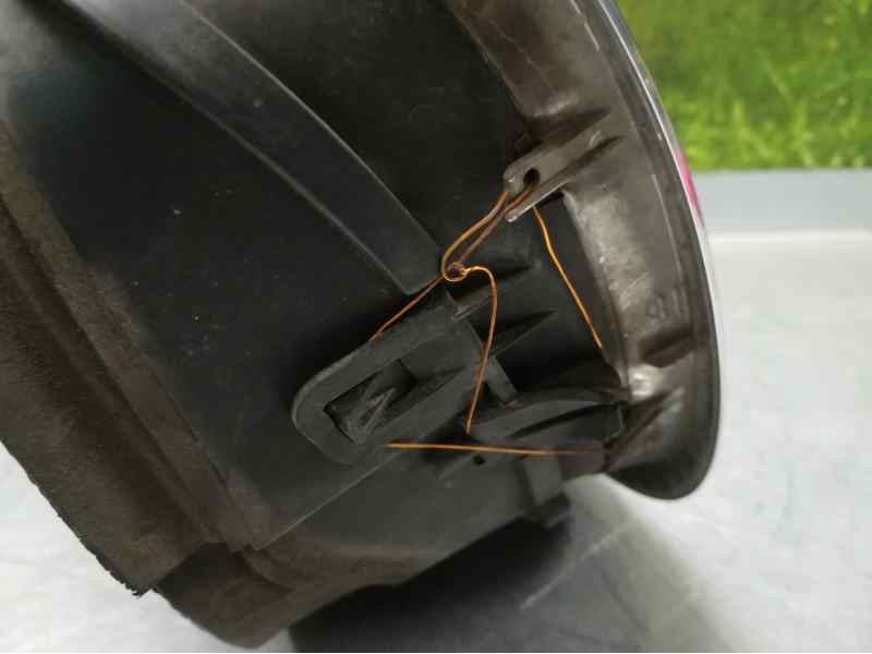 Recambio de rejilla capo der para bmw x5 (e70) 3.0d referencia OEM IAM 51137157688  TOCADA