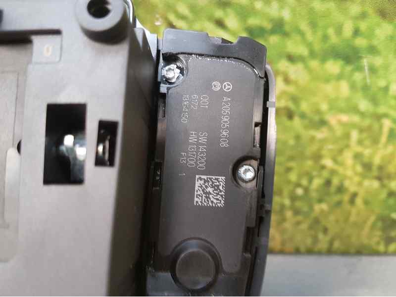 Recambio de panel control tactil para mercedes-benz clase c coupe (w205) c 63 amg (205.386) referencia OEM IAM A2059005915 A2059