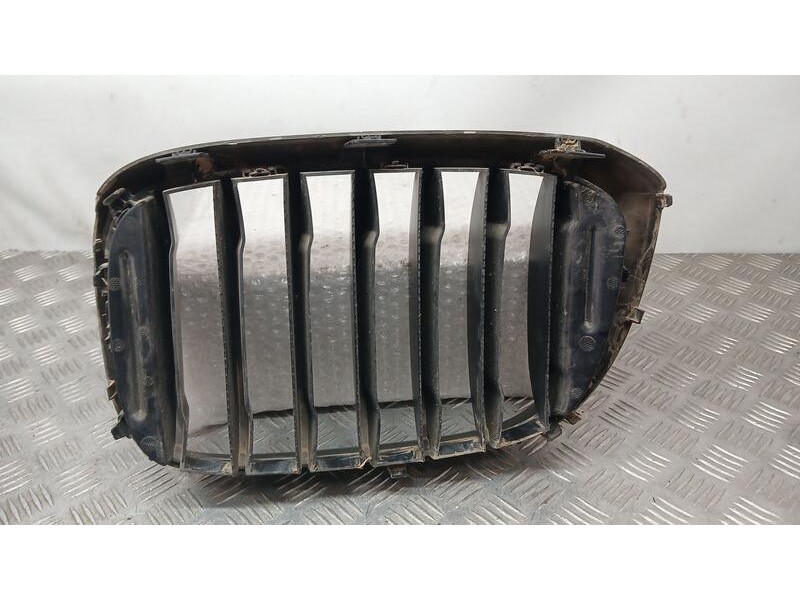 Recambio de rejilla capo der para bmw x4 (g02, f98) m40 i xdrive referencia OEM IAM BM0112Y20XX00 ROZADA PATA ROTA 