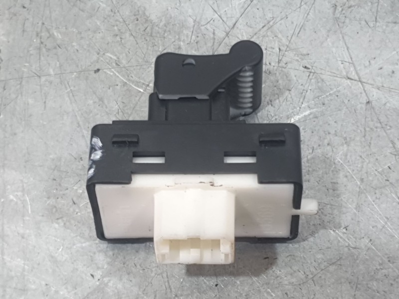 Recambio de mando elevalunas trasero izquierdo para jeep renegade suv (bu, b1, bv) 1.0 t-gdi referencia OEM IAM 30170343  