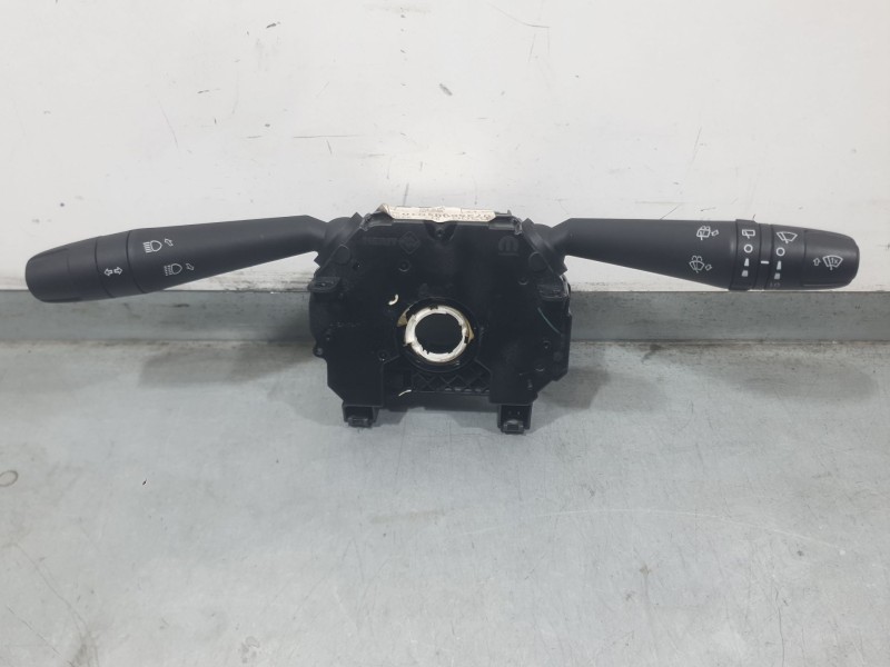Recambio de mando luces y limpia para jeep renegade suv (bu, b1, bv) 1.0 t-gdi referencia OEM IAM 7356981010  