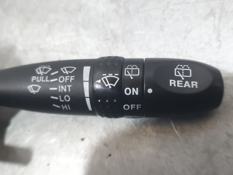 Recambio de mando limpia para hyundai accent iii (mc) 1.6 gls referencia OEM IAM 75733A  