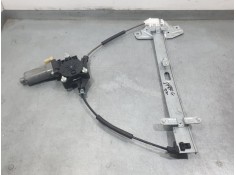 ELEVALUNAS DELANTERO DERECHO 824021E2XX 