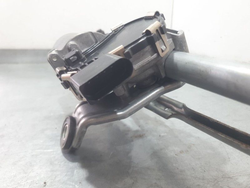 Recambio de motor limpia delantero para jeep renegade suv (bu, b1, bv) 1.0 t-gdi referencia OEM IAM 51953959 3397021645 BOSCH