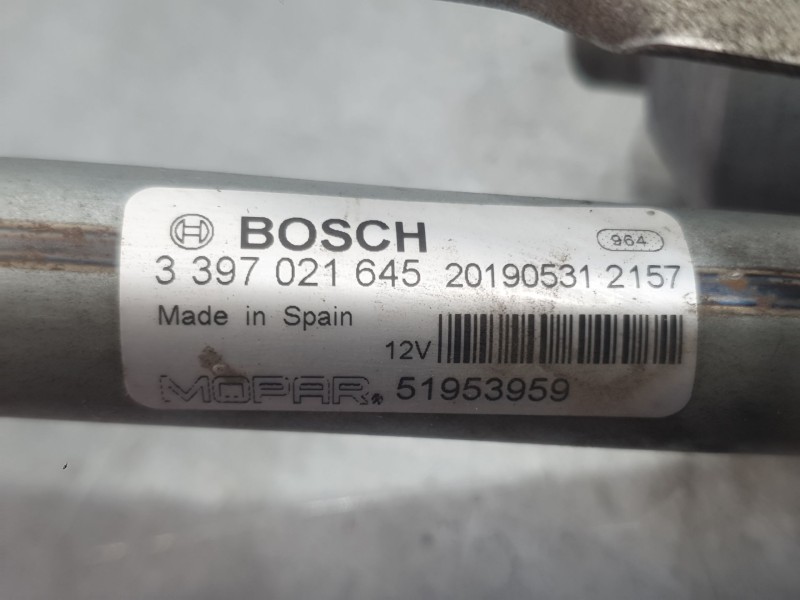 Recambio de motor limpia delantero para jeep renegade suv (bu, b1, bv) 1.0 t-gdi referencia OEM IAM 51953959 3397021645 BOSCH