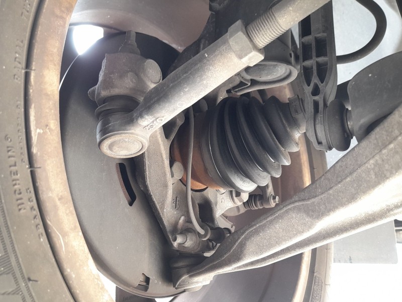 Recambio de mangueta delantera izquierda para opel astra j (p10) 1.6 cdti (68) referencia OEM IAM 13319482  