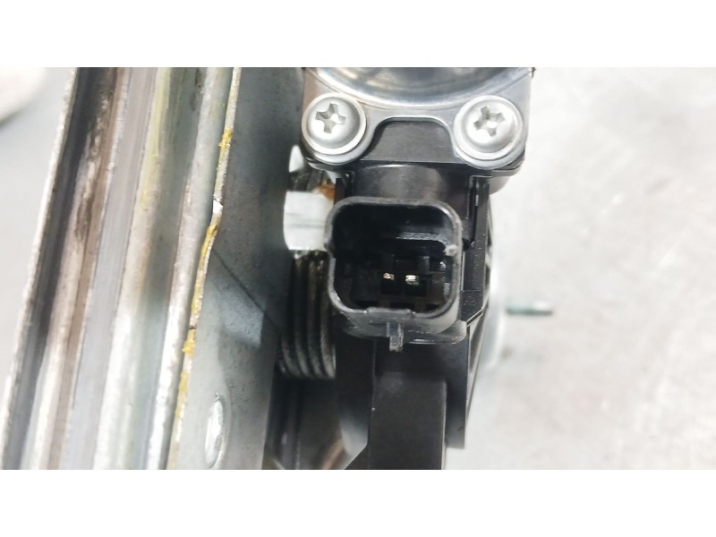 Recambio de elevalunas delantero izquierdo para dacia duster (hm_) 1.0 tce 100 (hmmt) referencia OEM IAM 807210272R ELECTRICO 2 