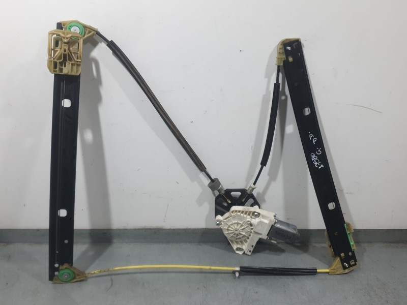 Recambio de elevalunas delantero derecho para audi q3 (8ub, 8ug) 2.0 tdi quattro referencia OEM IAM 8U0837462 1021928895106 BROS