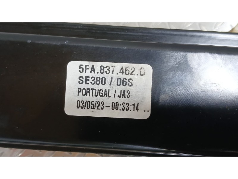 Recambio de elevalunas delantero derecho para seat leon (kl1, klg) 2.0 tdi referencia OEM IAM 5FA837462D 2 PINS 