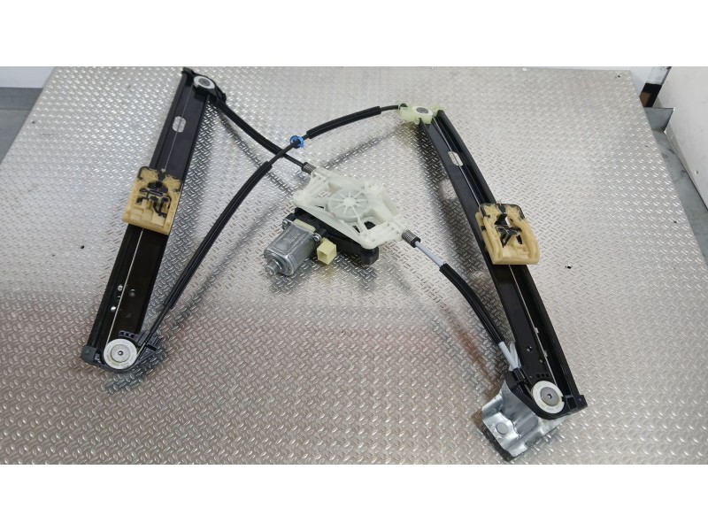 Recambio de elevalunas delantero derecho para seat leon (kl1, klg) 2.0 tdi referencia OEM IAM 5FA837462D 2 PINS 