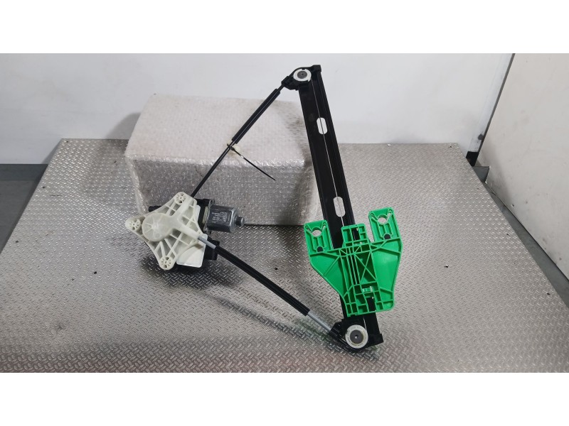 Recambio de elevalunas trasero izquierdo para seat leon (kl1, klg) 2.0 tdi referencia OEM IAM 5FA839461A 3 PINS 