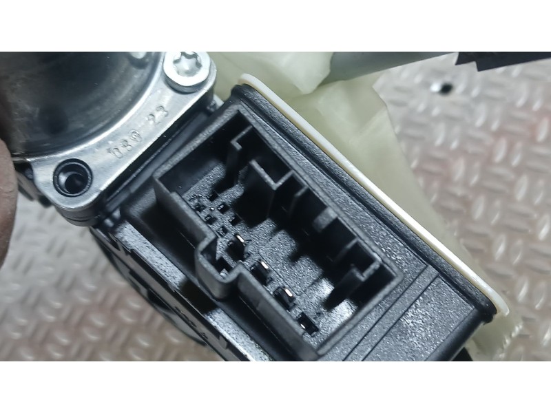 Recambio de elevalunas trasero derecho para seat leon (kl1, klg) 2.0 tdi referencia OEM IAM 5FA839462A 6 PINS 