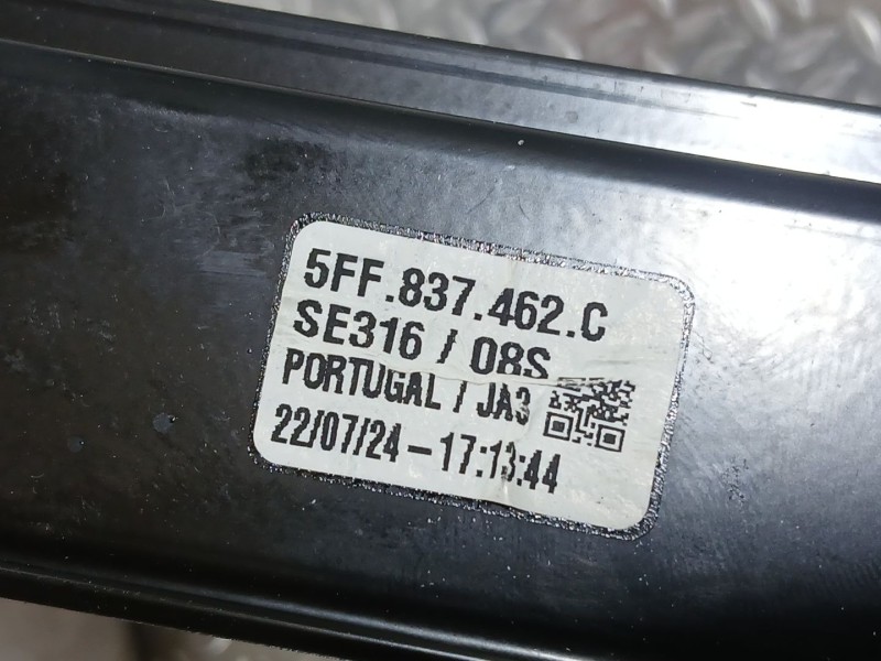 Recambio de elevalunas delantero derecho para cupra formentor (kmp) 1.5 tsi e-hybrid referencia OEM IAM 5FF837462C 2 PINS 