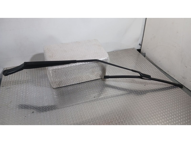 Recambio de brazo limpia delantero derecho para cupra formentor (kmp) 1.5 tsi e-hybrid referencia OEM IAM 5FG955410A  