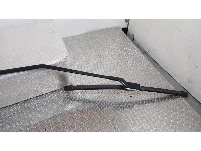 Recambio de brazo limpia delantero derecho para cupra formentor (kmp) 1.5 tsi e-hybrid referencia OEM IAM 5FG955410A  