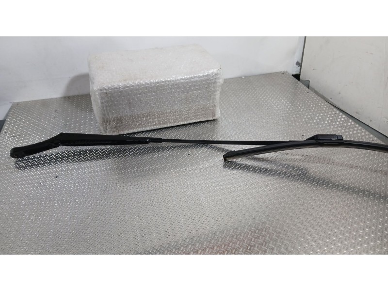 Recambio de brazo limpia delantero derecho para cupra formentor (kmp) 1.5 tsi e-hybrid referencia OEM IAM 5FG955410A  
