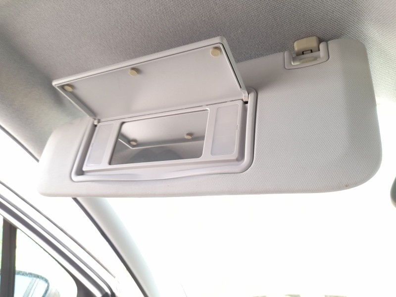Recambio de parasol izquierdo para opel crossland x / crossland (p17, p2qo) 1.2 (75) referencia OEM IAM YQ005552TI  