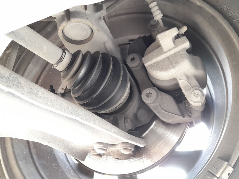 Recambio de mangueta delantera izquierda para opel crossland x / crossland (p17, p2qo) 1.2 (75) referencia OEM IAM 364690  