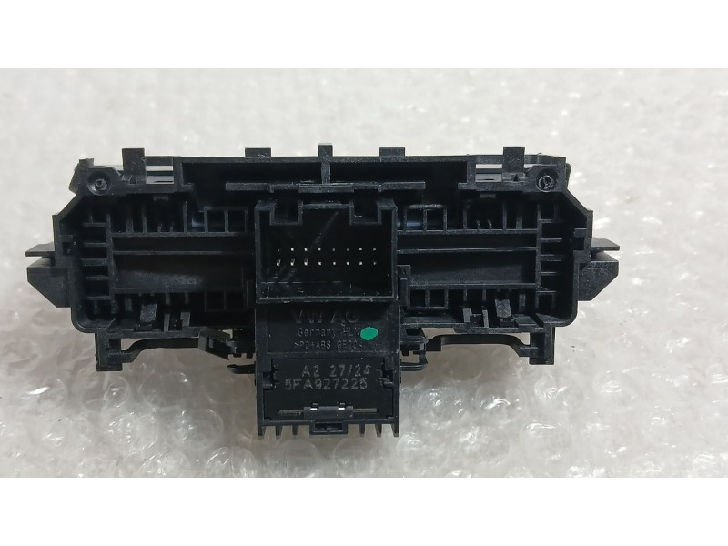 Recambio de palanca freno de mano para cupra formentor (kmp) 1.5 tsi e-hybrid referencia OEM IAM 5FA927225 ELECTRICA 