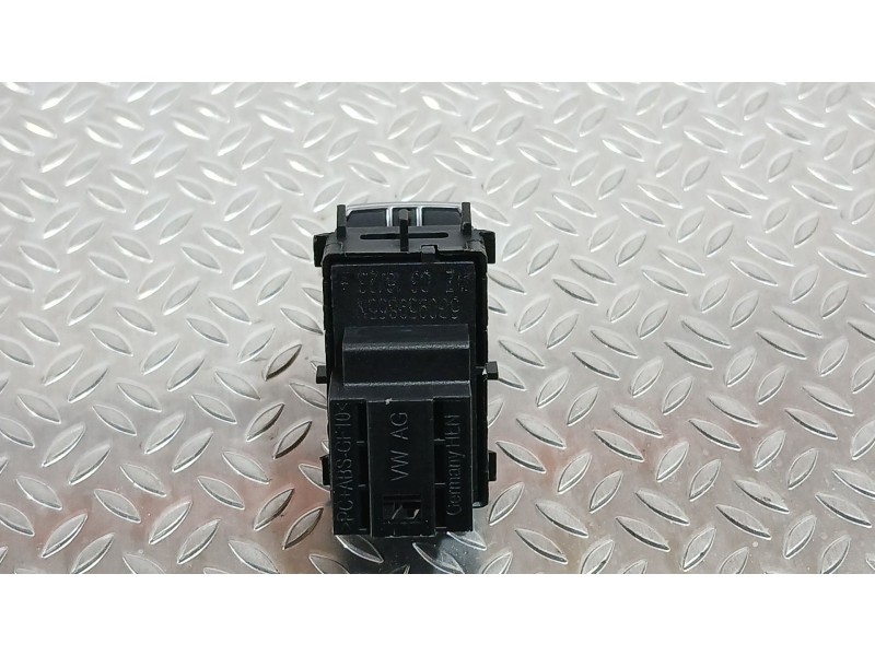 Recambio de mando elevalunas trasero izquierdo para seat leon (kl1, klg) 2.0 tdi referencia OEM IAM 5G0959855N  