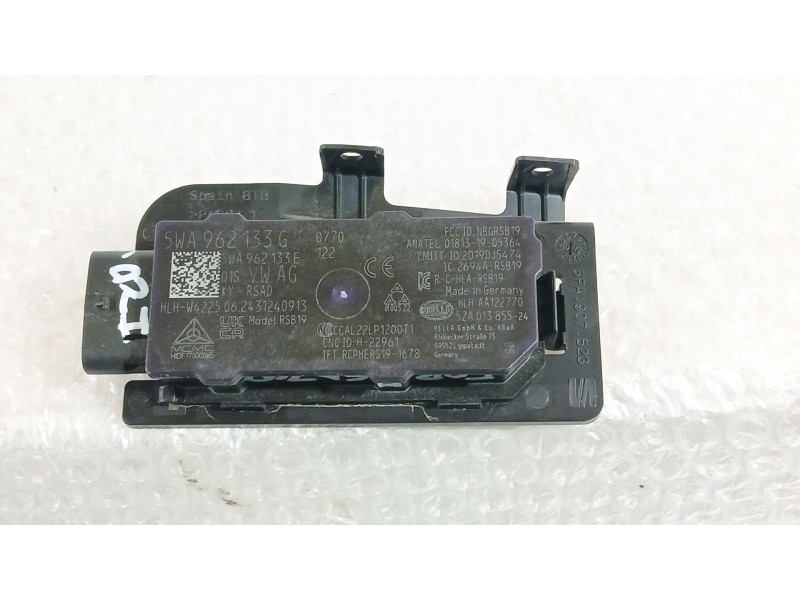 Recambio de modulo electronico para cupra formentor (kmp) 1.5 tsi e-hybrid referencia OEM IAM 5WA962133G HELLA MODULO FARO DCH 5