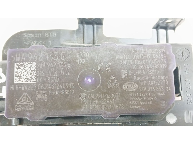 Recambio de modulo electronico para cupra formentor (kmp) 1.5 tsi e-hybrid referencia OEM IAM 5WA962133G HELLA MODULO FARO DCH 5