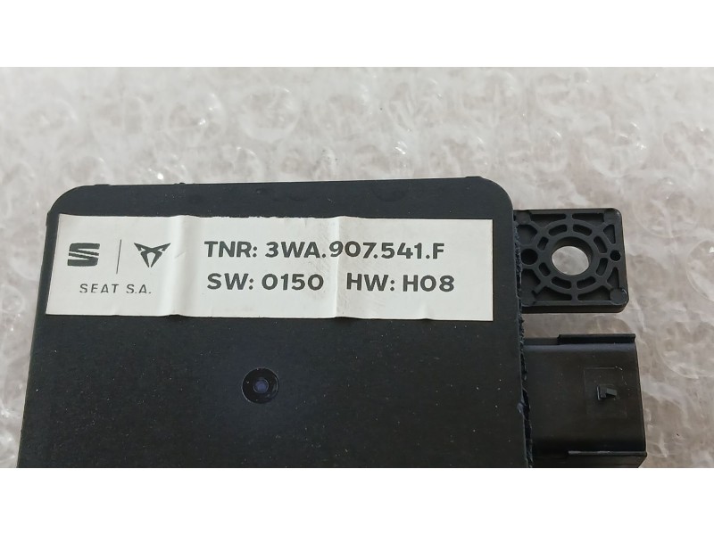 Recambio de modulo electronico para cupra formentor (kmp) 1.5 tsi e-hybrid referencia OEM IAM 3WA907541B MODULO FARO DCH 6PZ0147