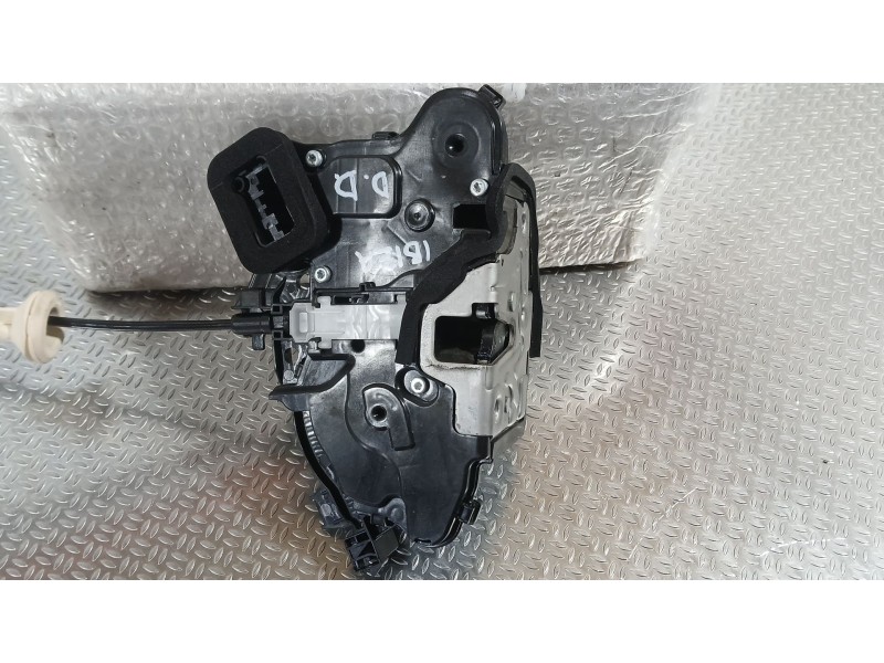 Recambio de cerradura puerta delantera derecha para seat ibiza v (kj1, kjg) 1.0 mpi referencia OEM IAM 10B837016B  G11510102