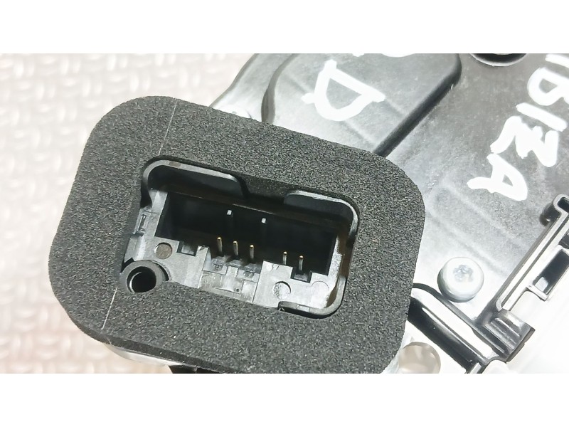 Recambio de cerradura puerta delantera derecha para seat ibiza v (kj1, kjg) 1.0 mpi referencia OEM IAM 10B837016B  G11510102