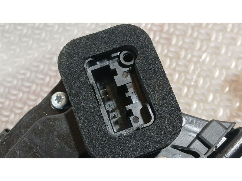 Recambio de cerradura puerta delantera izquierda para seat ibiza v (kj1, kjg) 1.0 mpi referencia OEM IAM 10B837015B  G11509102