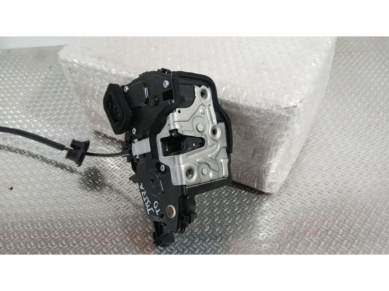 Recambio de cerradura puerta trasera derecha para seat ibiza v (kj1, kjg) 1.0 mpi referencia OEM IAM 10A839016B  G11514102