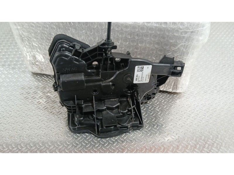 Recambio de cerradura puerta trasera derecha para seat ibiza v (kj1, kjg) 1.0 mpi referencia OEM IAM 10A839016B  G11514102