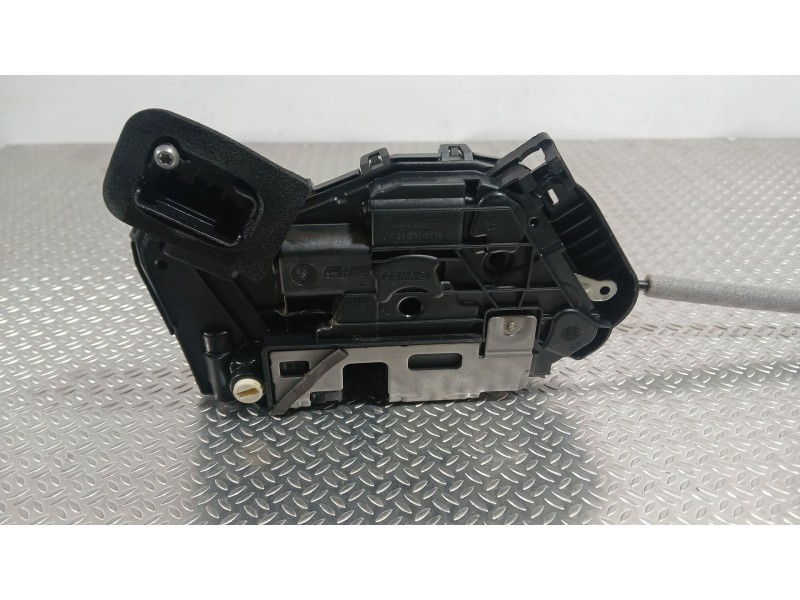 Recambio de cerradura puerta trasera izquierda para seat leon (kl1, klg) 2.0 tdi referencia OEM IAM   