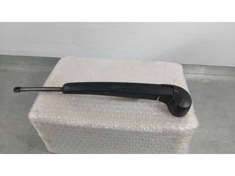 Recambio de brazo limpia trasero para cupra formentor (kmp) 1.5 tsi e-hybrid referencia OEM IAM F55955704A  5FF955707A