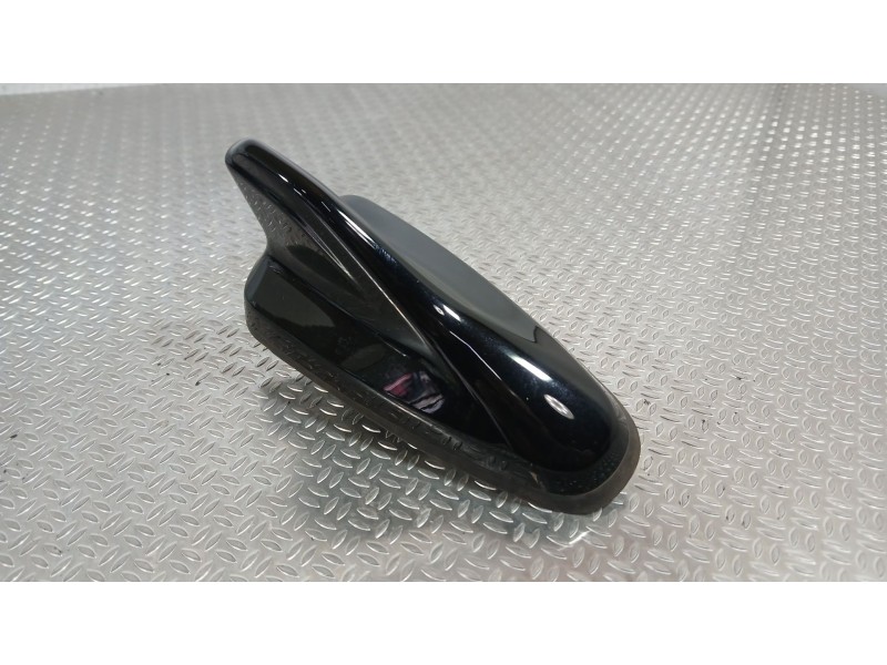 Recambio de antena para cupra formentor (kmp) 1.5 tsi e-hybrid referencia OEM IAM 5WA035507M  