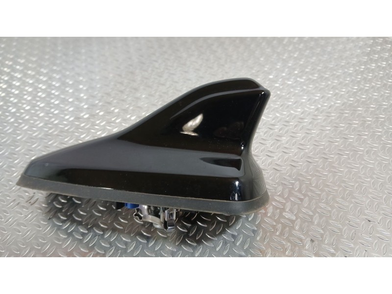 Recambio de antena para cupra formentor (kmp) 1.5 tsi e-hybrid referencia OEM IAM 5WA035507M  