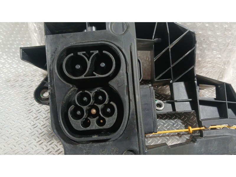 Recambio de toma de corriente para cupra formentor (kmp) 1.5 tsi e-hybrid referencia OEM IAM 5FF907175C ENCHUFE CARGADOR 
