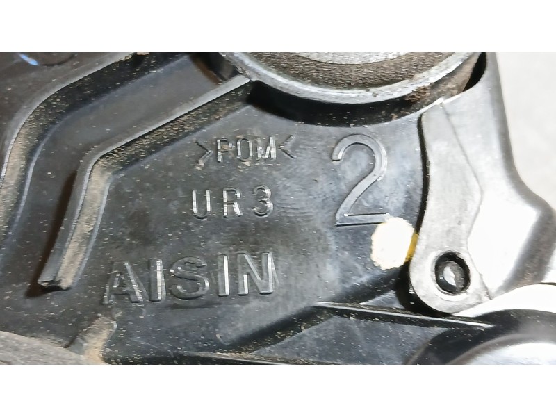 Recambio de cerradura puerta delantera derecha para toyota auris (_e18_) 1.4 d-4d (nde180_) referencia OEM IAM 6903005130  