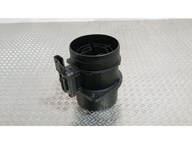 Recambio de caudalimetro para seat leon (kl1, klg) 2.0 tdi referencia OEM IAM 05L906461G CLAVIJA TOCADA 