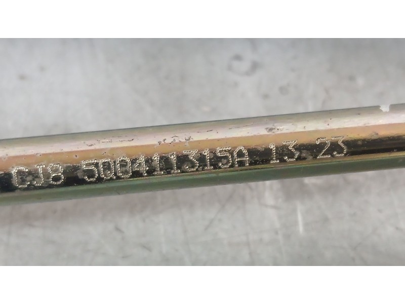 Recambio de bieleta estabilizadora delantera izquierda para seat leon (kl1, klg) 2.0 tdi referencia OEM IAM 5Q0411315A  