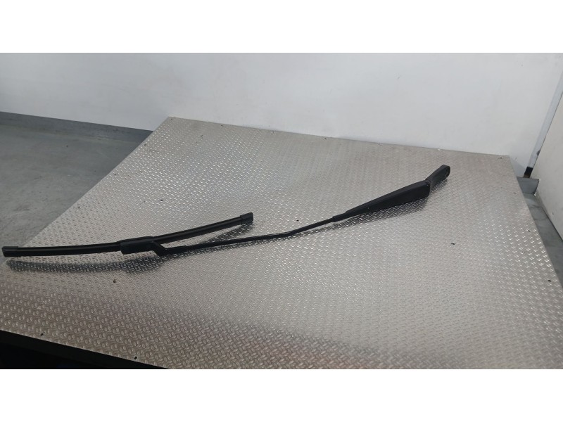 Recambio de brazo limpia delantero derecho para seat leon (kl1, klg) 2.0 tdi referencia OEM IAM 5FB955410A  