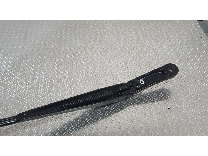 Recambio de brazo limpia delantero derecho para seat leon (kl1, klg) 2.0 tdi referencia OEM IAM 5FB955410A  