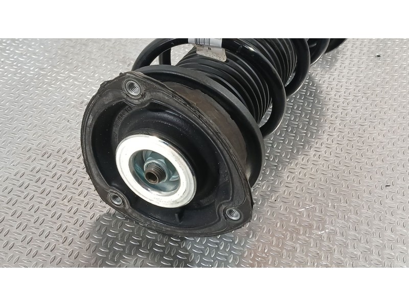 Recambio de amortiguador delantero izquierdo para seat ibiza v (kj1, kjg) 1.0 mpi referencia OEM IAM 2Q0413031AN ZF 824903016570