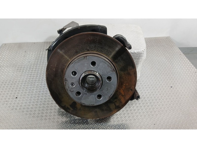 Recambio de mangueta delantera derecha para seat ibiza v (kj1, kjg) 1.0 mpi referencia OEM IAM 2Q0407256AF  